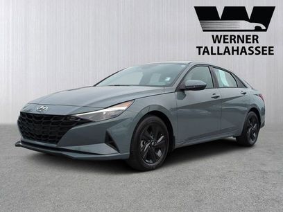 Certified 2022 Hyundai Elantra SEL