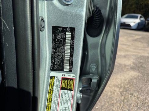 Used 2025 Toyota Camry LE image 23