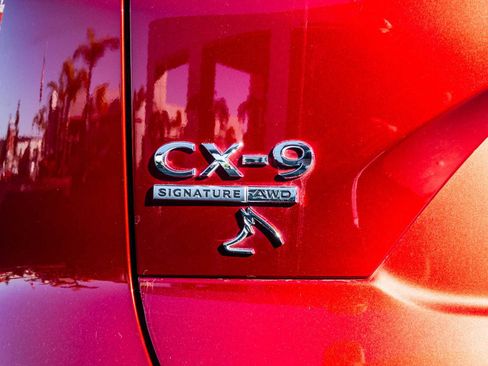 Used 2021 MAZDA CX-9 Signature image 12
