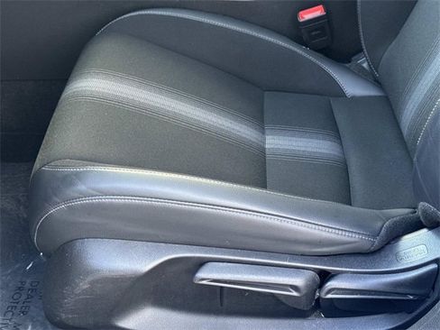 Used 2022 Honda Civic Sport image 9