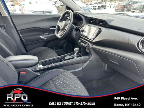 Used 2021 Nissan Kicks SV image 25