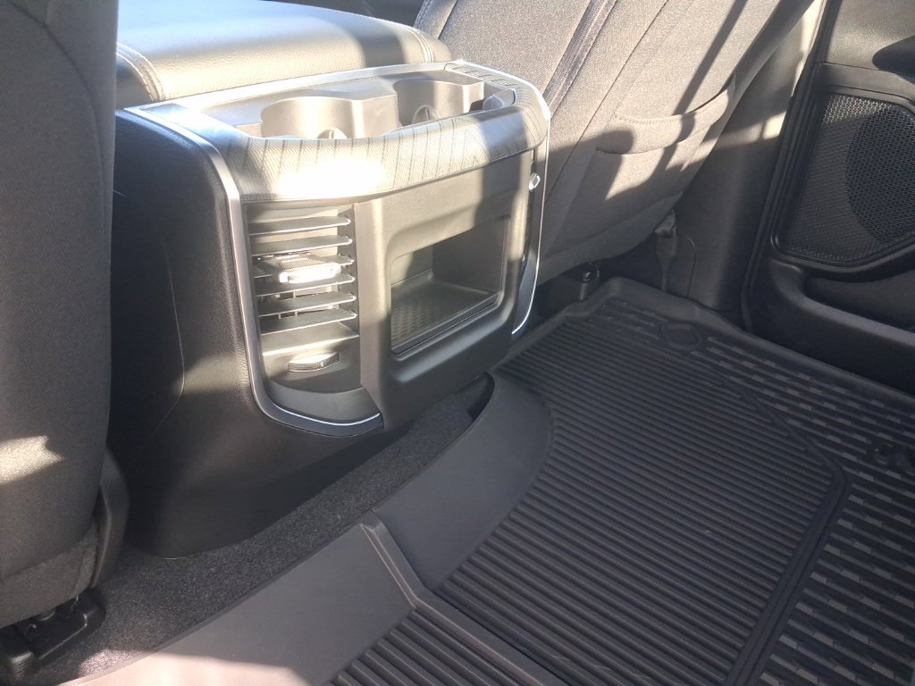 Used 2025 RAM 1500 Big Horn AWD/4WD image 25