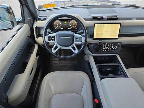 Certified 2024 Land Rover Defender 110 SE AWD/4WD image 16