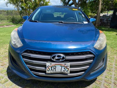 Used 2016 Hyundai Elantra GT FWD image 2