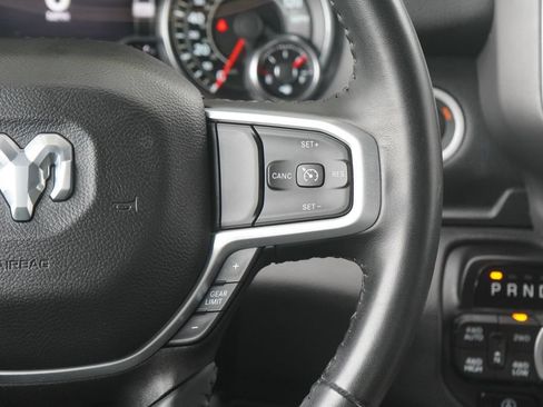 Used 2022 RAM 1500 Big Horn AWD/4WD image 17