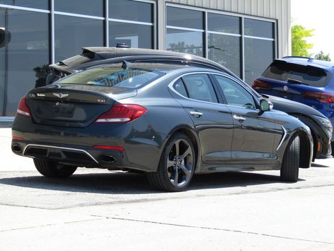 Used 2019 Genesis G70 3.3T Design RWD image 3