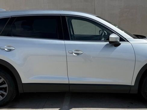 Used 2023 MAZDA CX-9 Touring AWD/4WD image 4