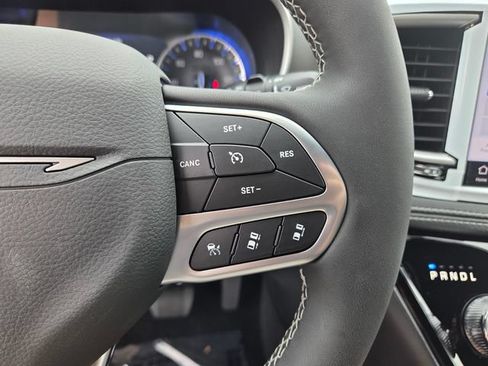 New 2027 Chrysler Pacifica Select FWD image 28