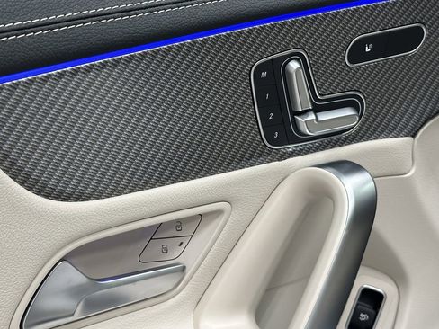 Certified 2025 Mercedes-Benz CLA 250 4MATIC image 12