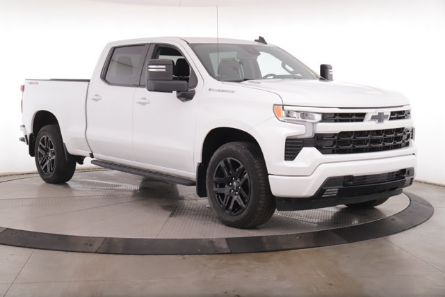 Used 2024 Chevrolet Silverado 1500 RST w/ Max Trailering Package AWD/4WD image 3