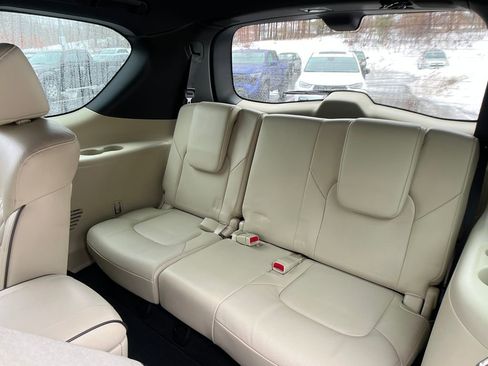 Used 2022 INFINITI QX80 Sensory w/ Cargo Package image 23