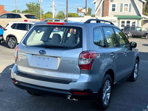 Used 2015 Subaru Forester 2.5i w/ Alloy Wheel Package image 10