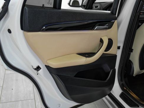 Used 2022 BMW X1 xDrive28i w/ Premium Package image 43