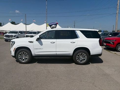 New 2026 GMC Yukon Denali w/ Advanced Technology Package AWD/4WD image 3