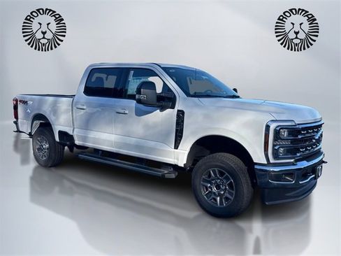 New 2026 Ford F250 Lariat w/ FX4 Off-Road Package image 3