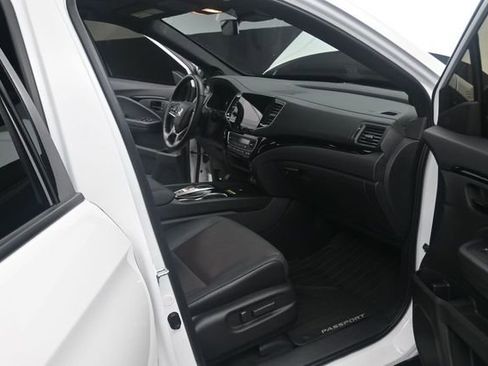 Used 2024 Honda Passport Black Edition image 20