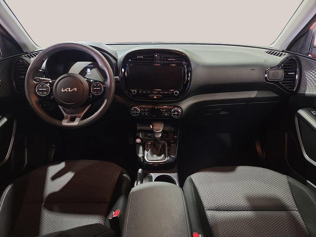 Used 2023 Kia Soul S FWD image 16
