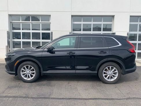Used 2025 Honda CR-V EX-L image 3