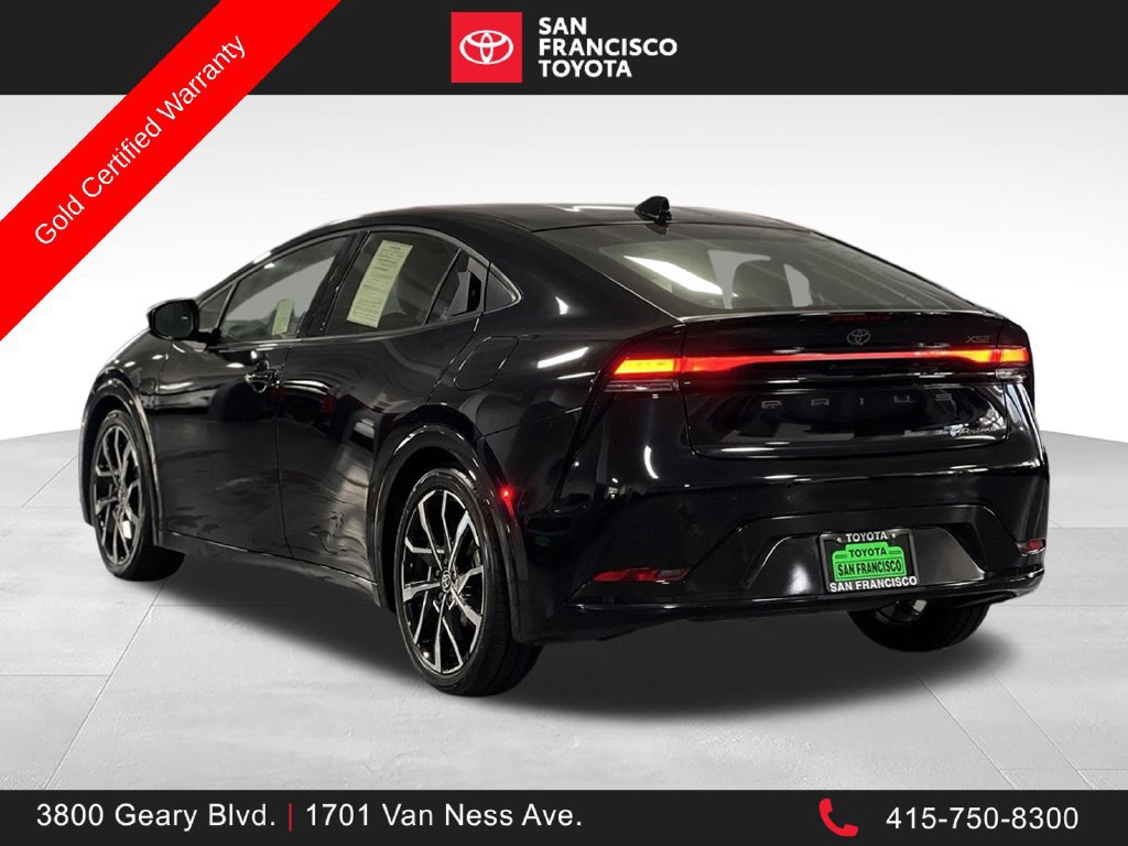 Certified 2024 Toyota Prius Prime FWD image 3