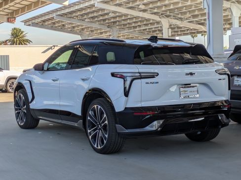 New 2026 Chevrolet Blazer EV SS image 4