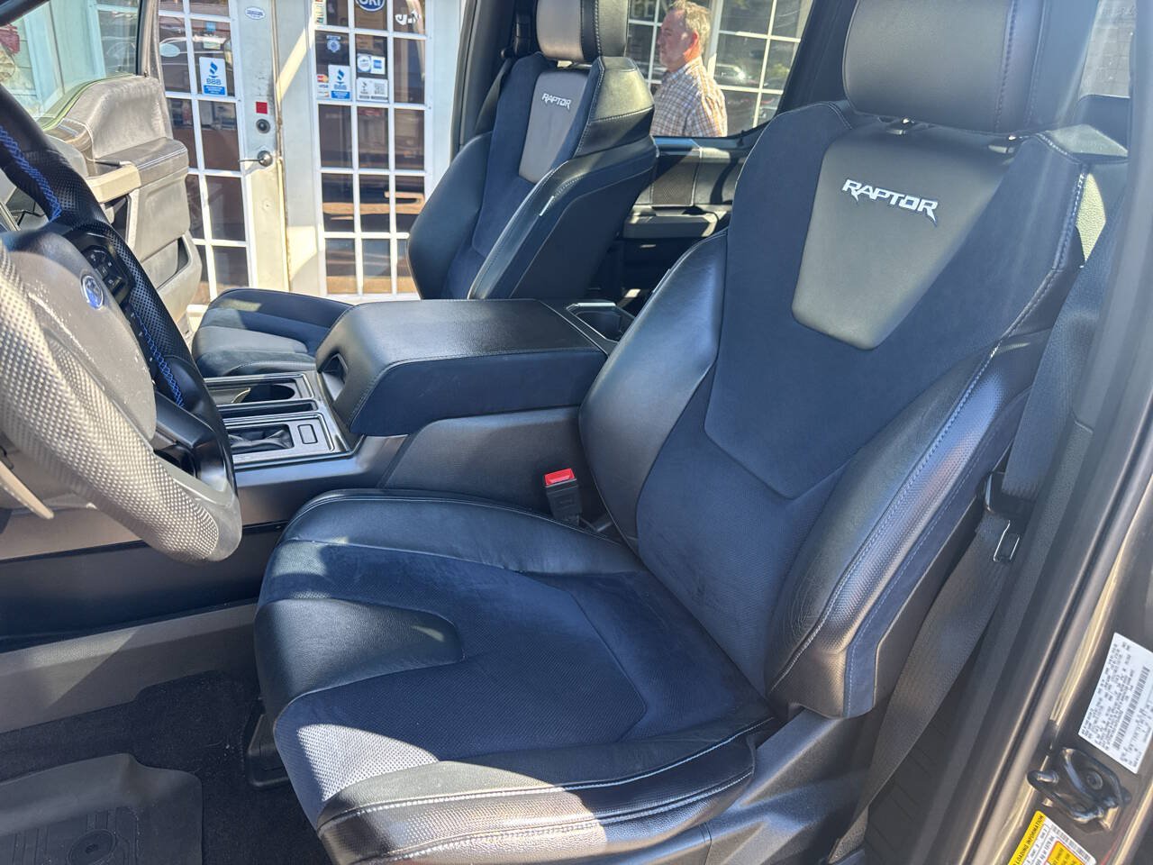 Used 2019 Ford F150 Raptor w/ Equipment Group 802A Luxury AWD/4WD image 19