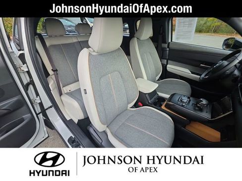 Used 2022 MAZDA MX-30 Electric w/ Premium Package image 21