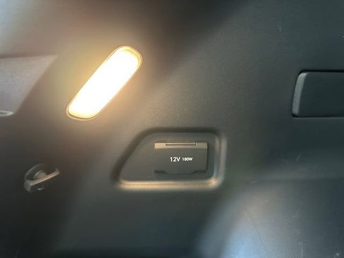 Used 2023 Hyundai Tucson SEL w/ Convenience Package FWD image 17