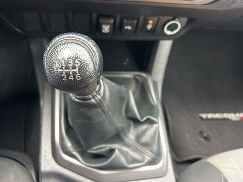 Used 2023 Toyota Tacoma TRD Sport image 18