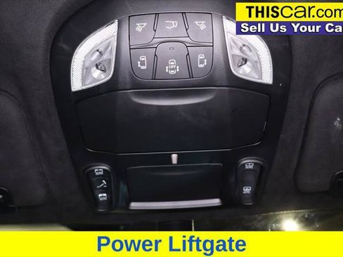 Used 2025 Chrysler Pacifica Pinnacle FWD image 25
