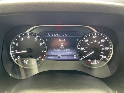 Used 2023 Nissan Frontier SV w/ Technology Package AWD/4WD image 11