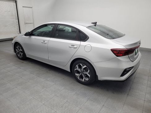 Used 2021 Kia Forte LXS FWD image 3