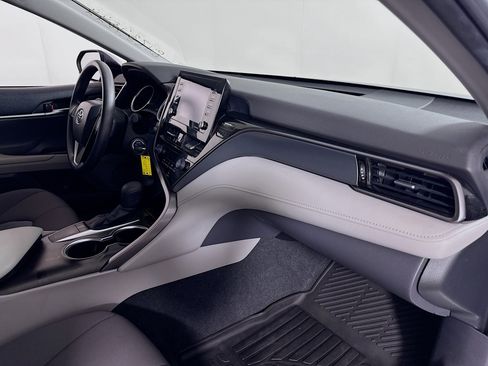 Certified 2023 Toyota Camry LE image 25