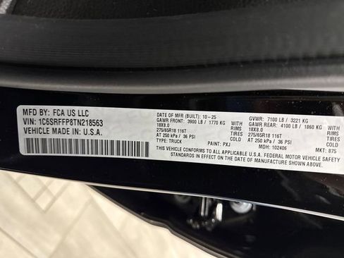 New 2026 RAM 1500 4x4 Crew Cab image 39