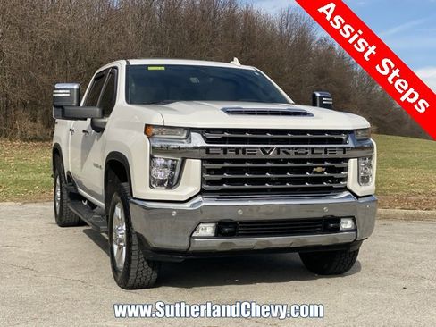 Used 2020 Chevrolet Silverado 2500 LTZ w/ LTZ Plus Package image 9