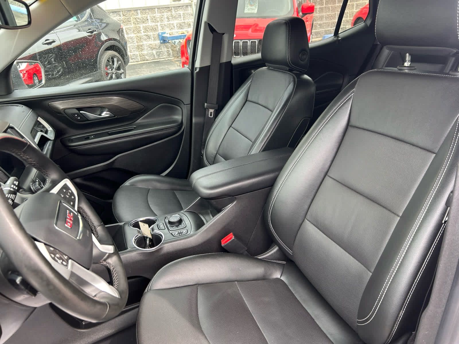 Used 2023 GMC Terrain SLT w/ Tech Package AWD/4WD image 13