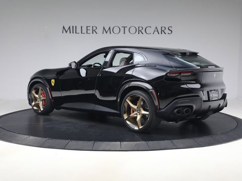 Certified 2025 Ferrari Purosangue image 5