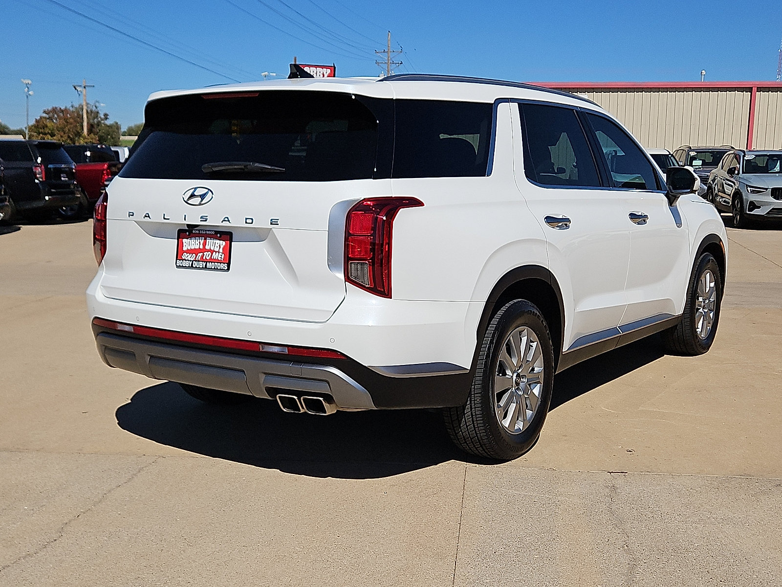 Used 2025 Hyundai Palisade SEL FWD image 3