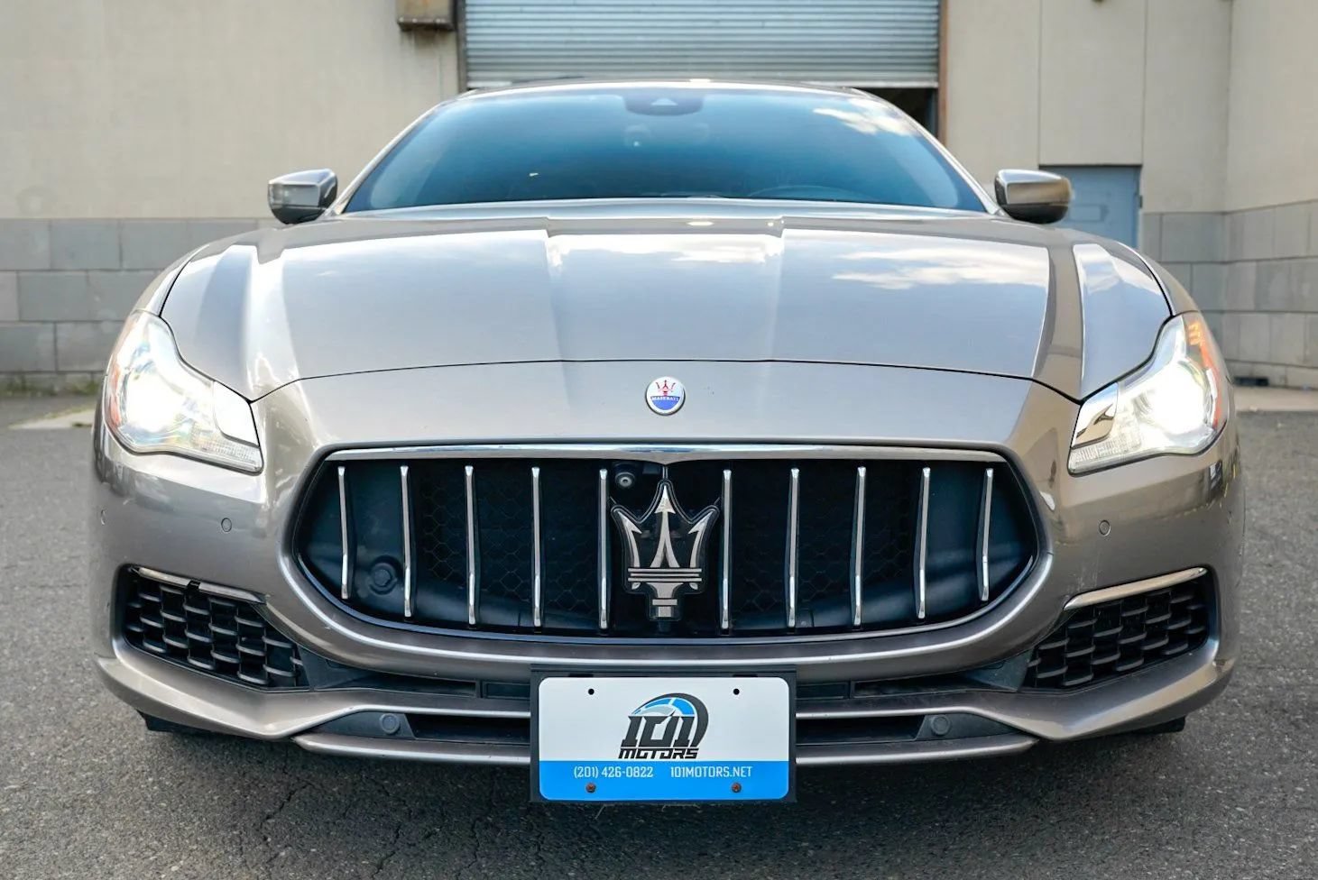 Used 2017 Maserati Quattroporte S GranLusso Q4 AWD/4WD image 2