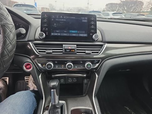 Used 2022 Honda Accord Sport image 20