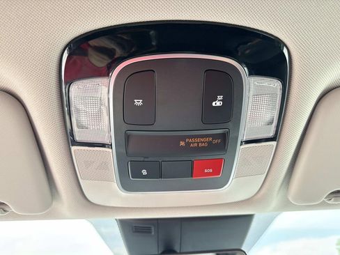 Used 2023 Hyundai Tucson SEL FWD image 42