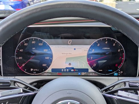 Certified 2025 Mercedes-Benz E 350 4MATIC Sedan image 21