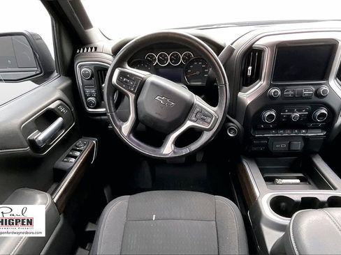 Used 2021 Chevrolet Silverado 1500 RST image 5