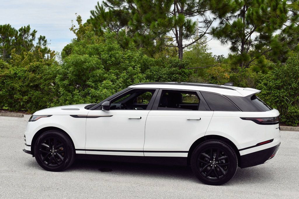 Used 2025 Land Rover Range Rover Velar Dynamic SE AWD/4WD image 4