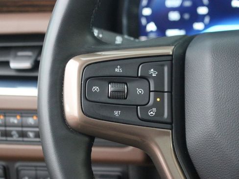 Used 2024 Chevrolet Tahoe High Country AWD/4WD image 21