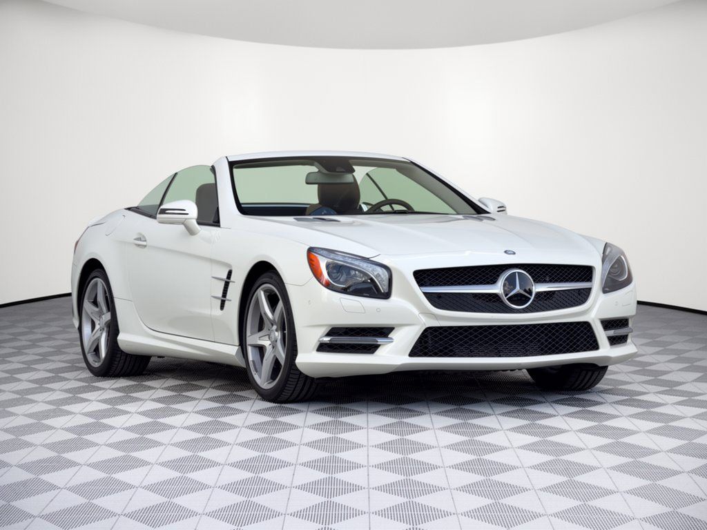Used 2013 Mercedes-Benz SL 550 image 7