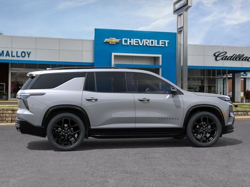 New 2026 Chevrolet Traverse RS w/ LPO, Floor Liner Package AWD/4WD image 30