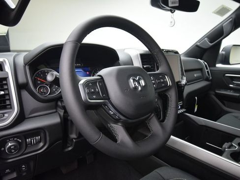 New 2026 RAM 1500 Big Horn AWD/4WD image 33