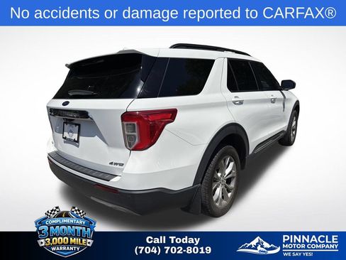Used 2021 Ford Explorer XLT w/ Equipment Group 202A AWD/4WD image 4