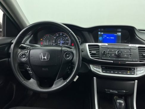 Used 2015 Honda Accord Sport image 3