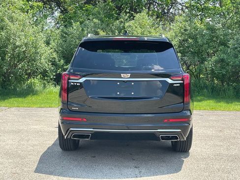Certified 2024 Cadillac XT6 Premium Luxury w/ LPO, Floor Liner Package AWD/4WD image 4